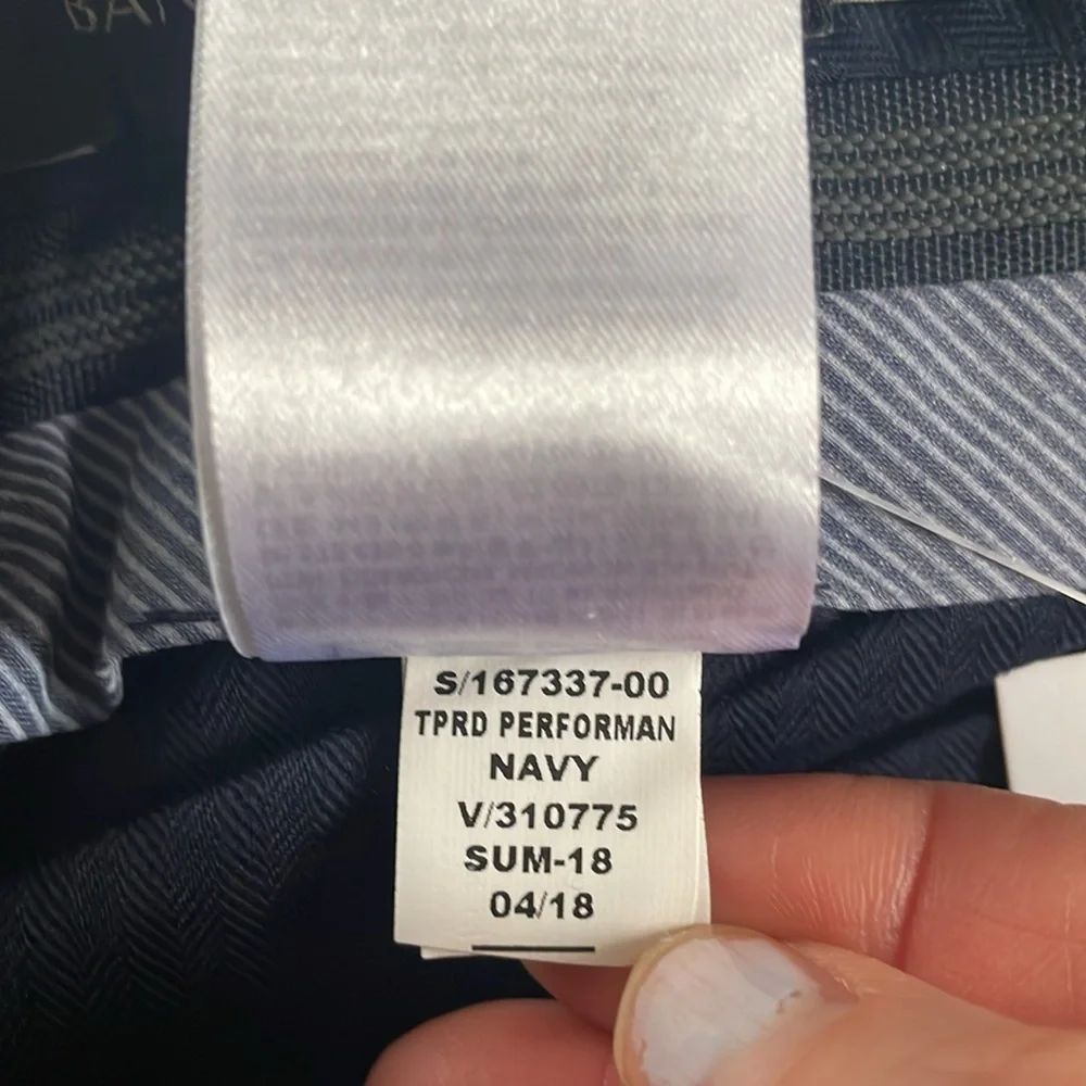 Banana Republic Tapered‎ Italian Wool Perfect Pant size 34/32 Navy B13